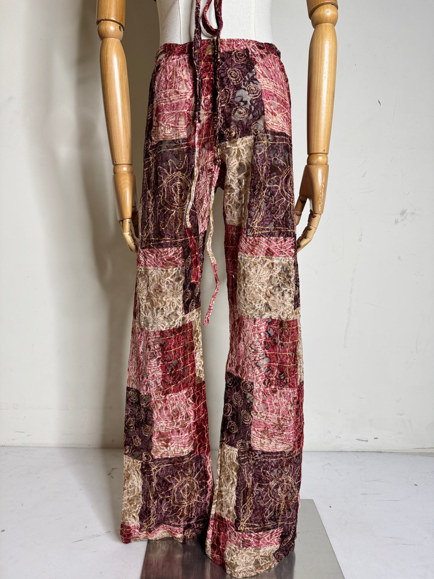 1980s Lace Performance Wear Set