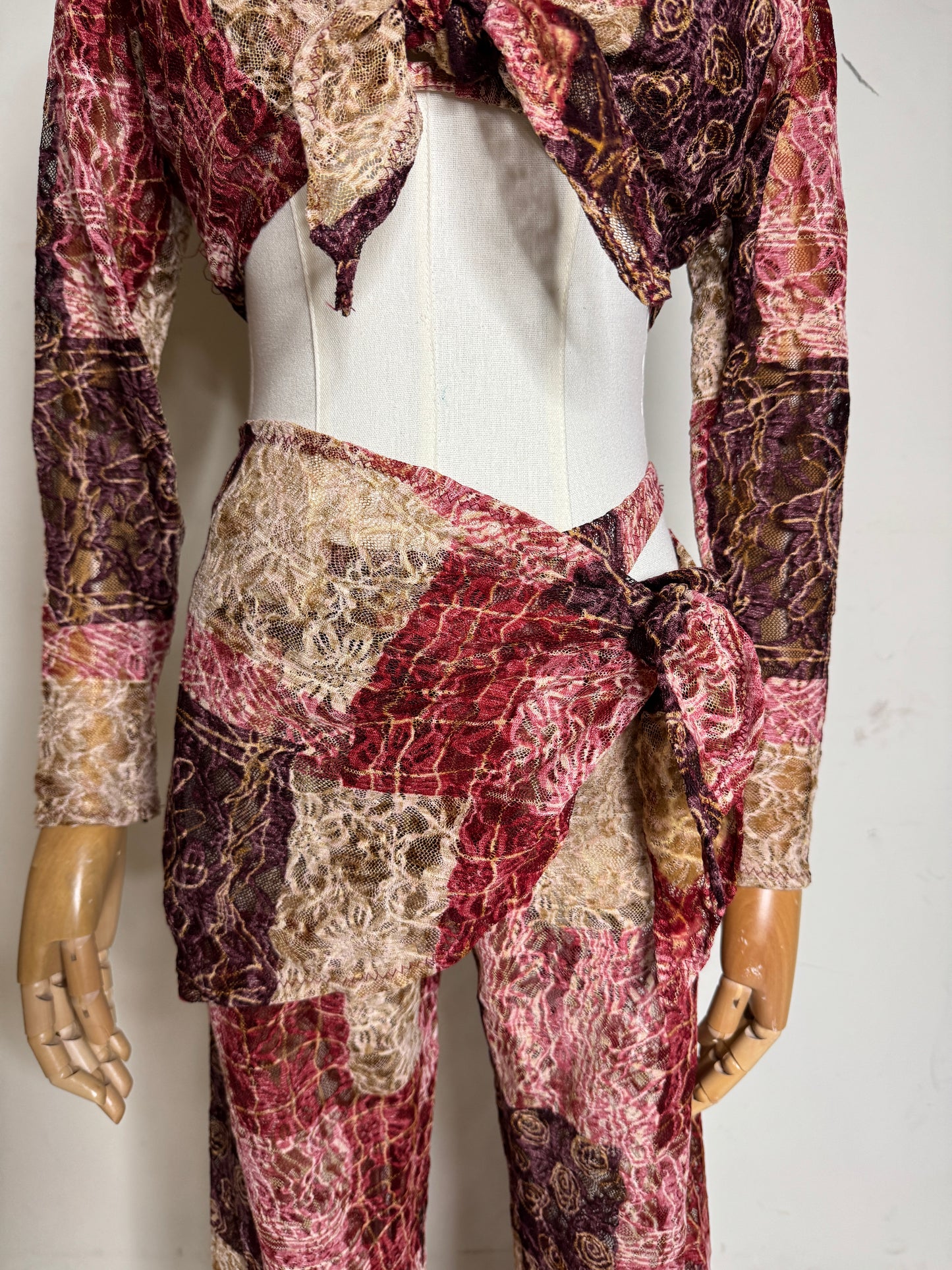 1980s Lace Performance Wear Set