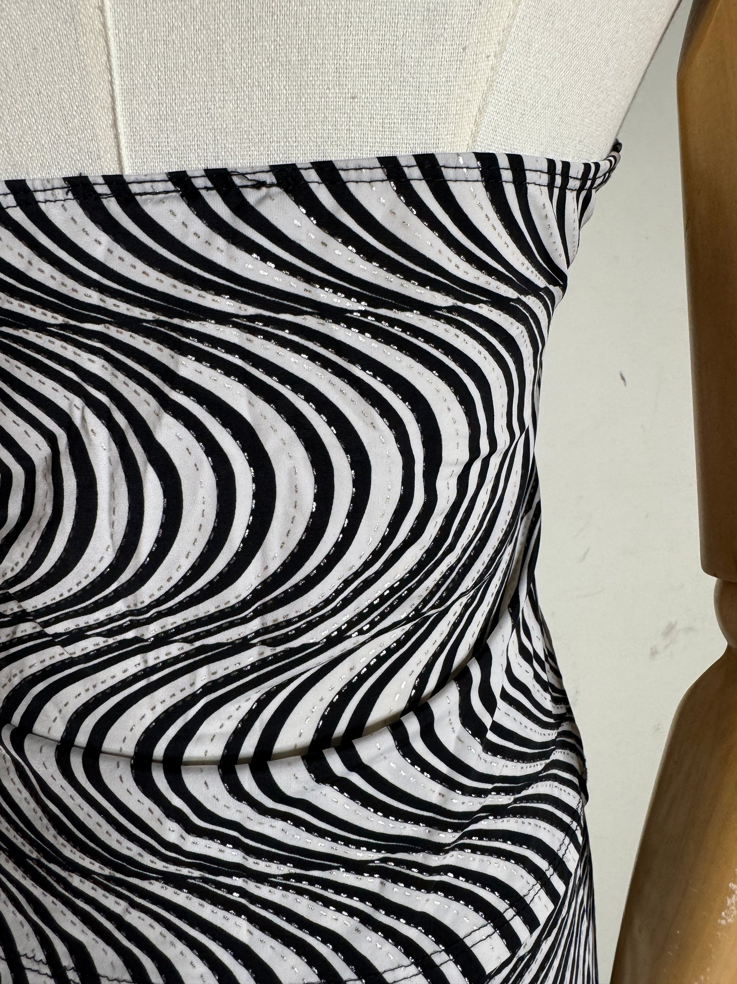 Black & White 1980s Disco Set