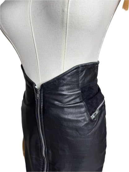 DD Black Leather Pencil Skirt w/ Exterior Zipper 1980s