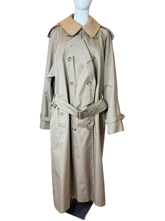 Burberrys of London, Trenchcoat w/ Wool Lining