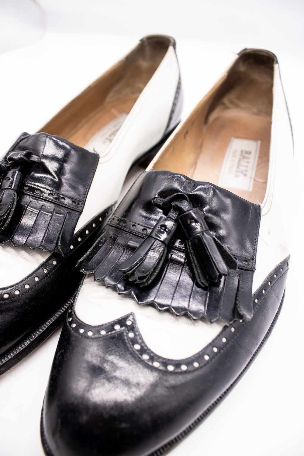 Bally : Black & White Leather Oxford Loafer w/ Tassels